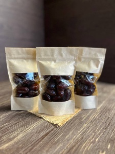 Финик с косточкой